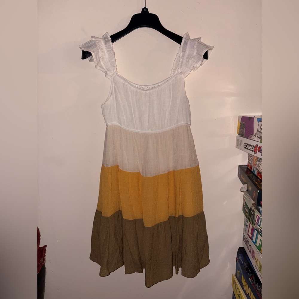 Mine size M tiered dress
